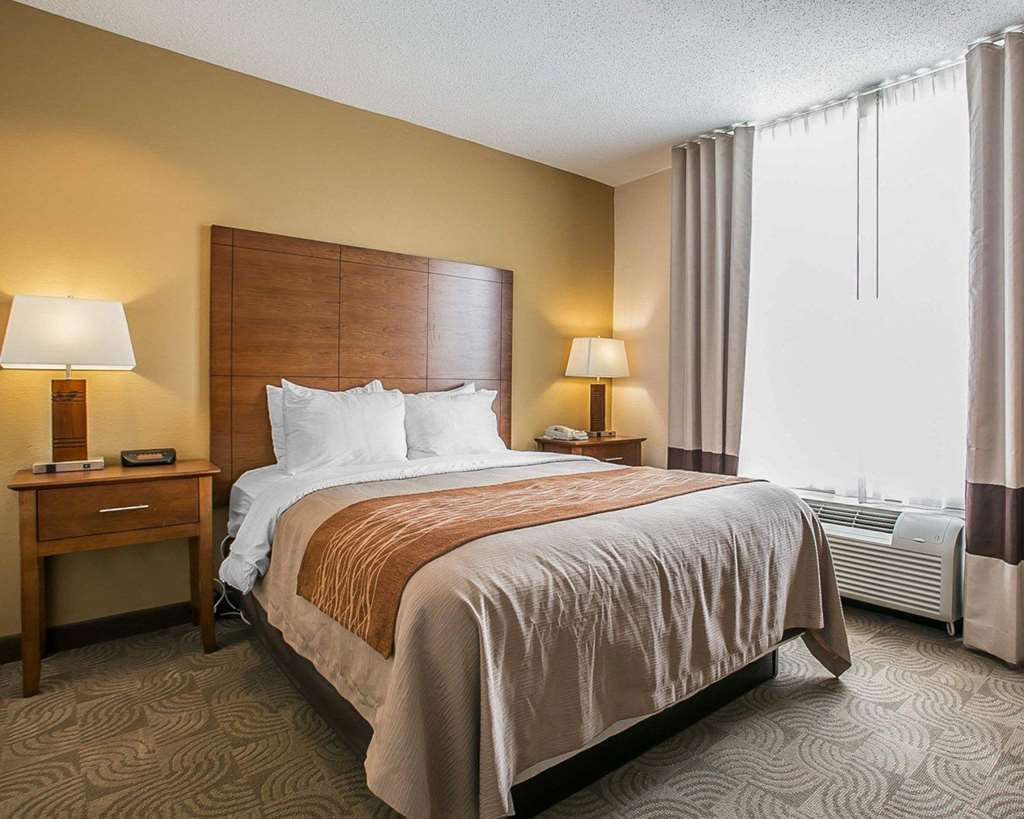 Comfort Inn & Suites Santee I-95 Δωμάτιο φωτογραφία